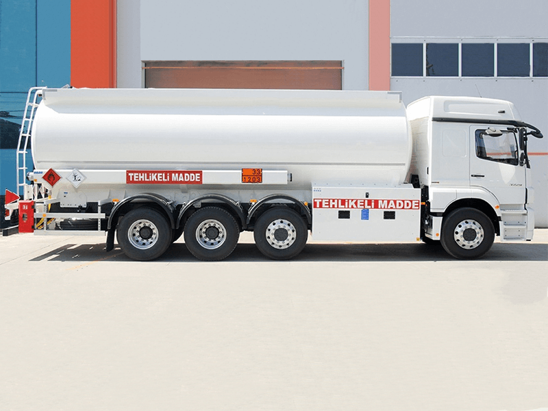Camion citerne à gazoil